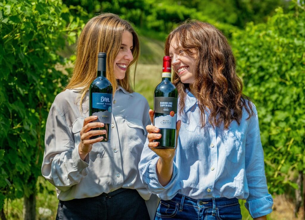 Cantina Casetto At The Table