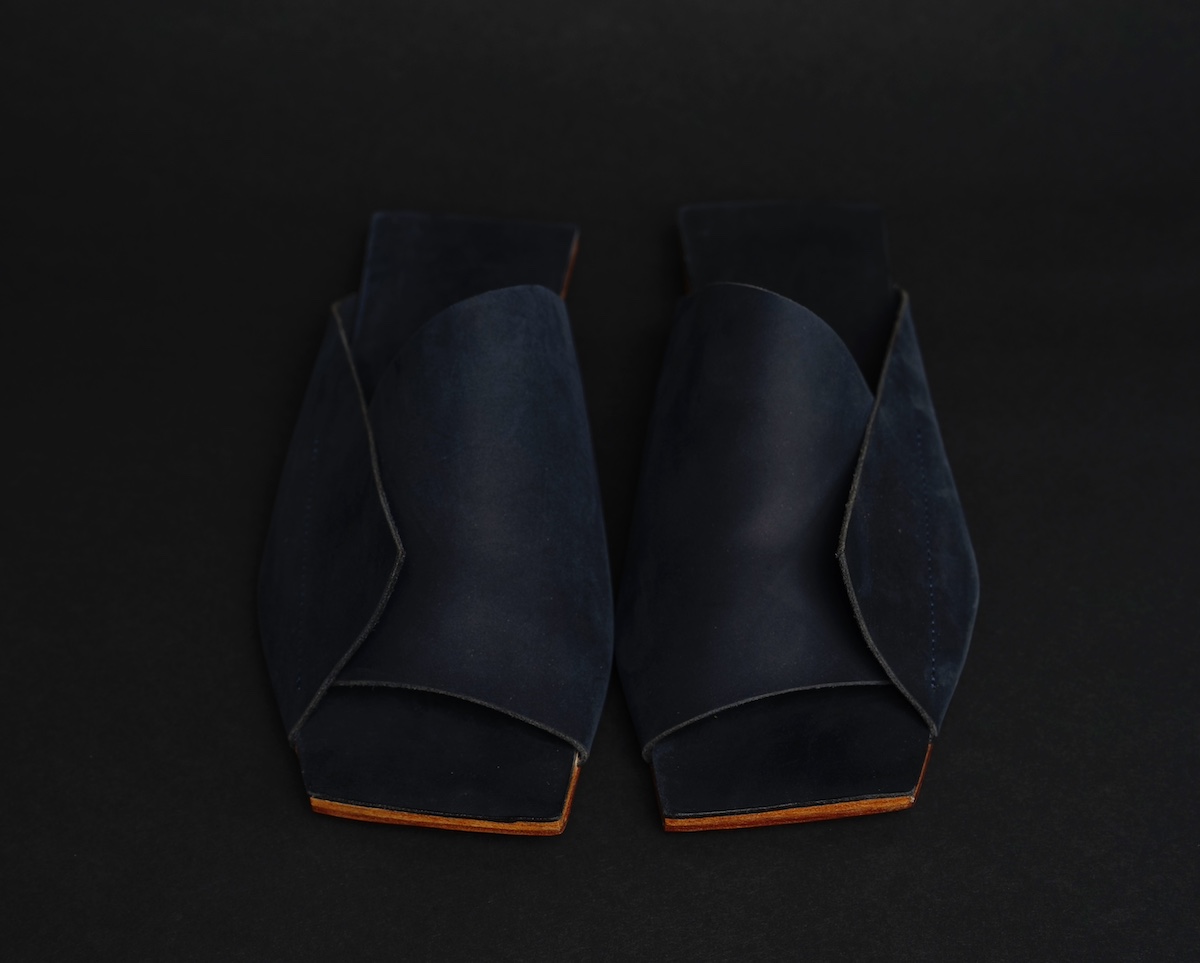 Amos Leather Slippers by NINObrand