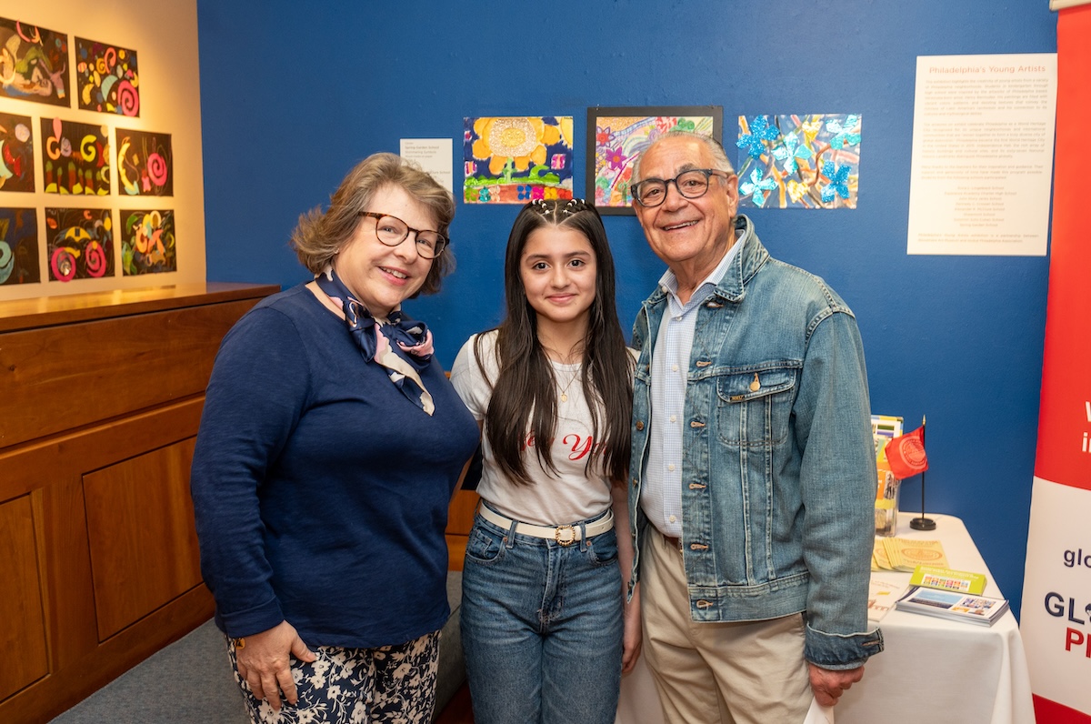 Woodmere Youth Art Exhibit dosage MAGAZINE 4