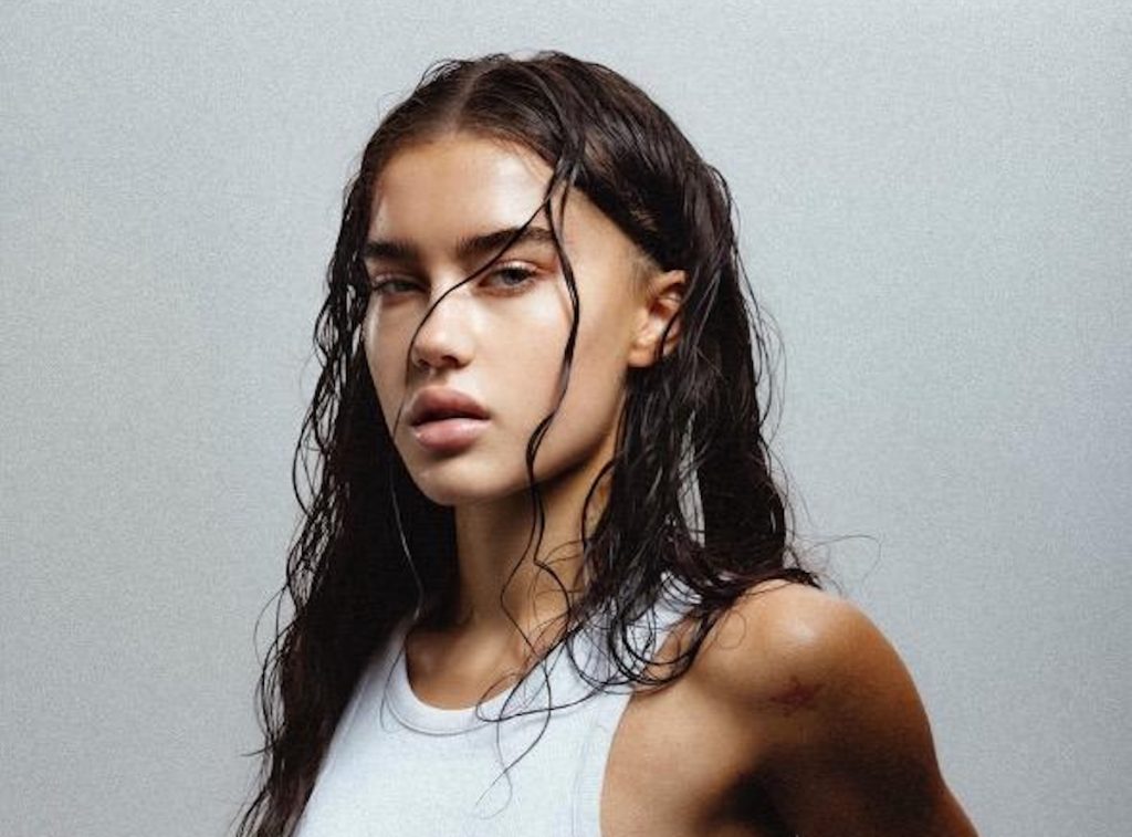 Claudia Valentina – Essential Tunes For The Next 7 Days