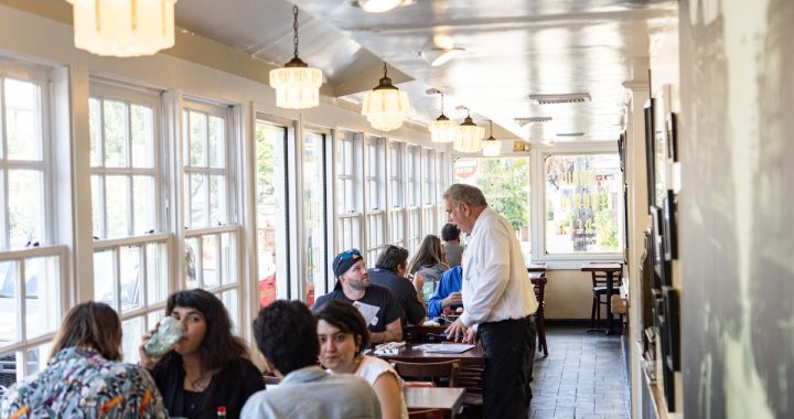 Hanukkah Prix Fixe Menu Shines at Famous 4th Street Deli