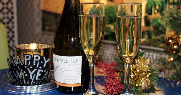 Lamberti Restaurants Holiday Celebrations 2025