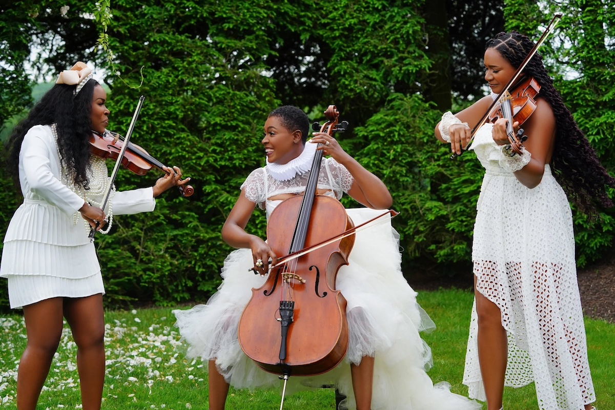 The String Queens at the Ardmore Music Hall 4 The String Queens