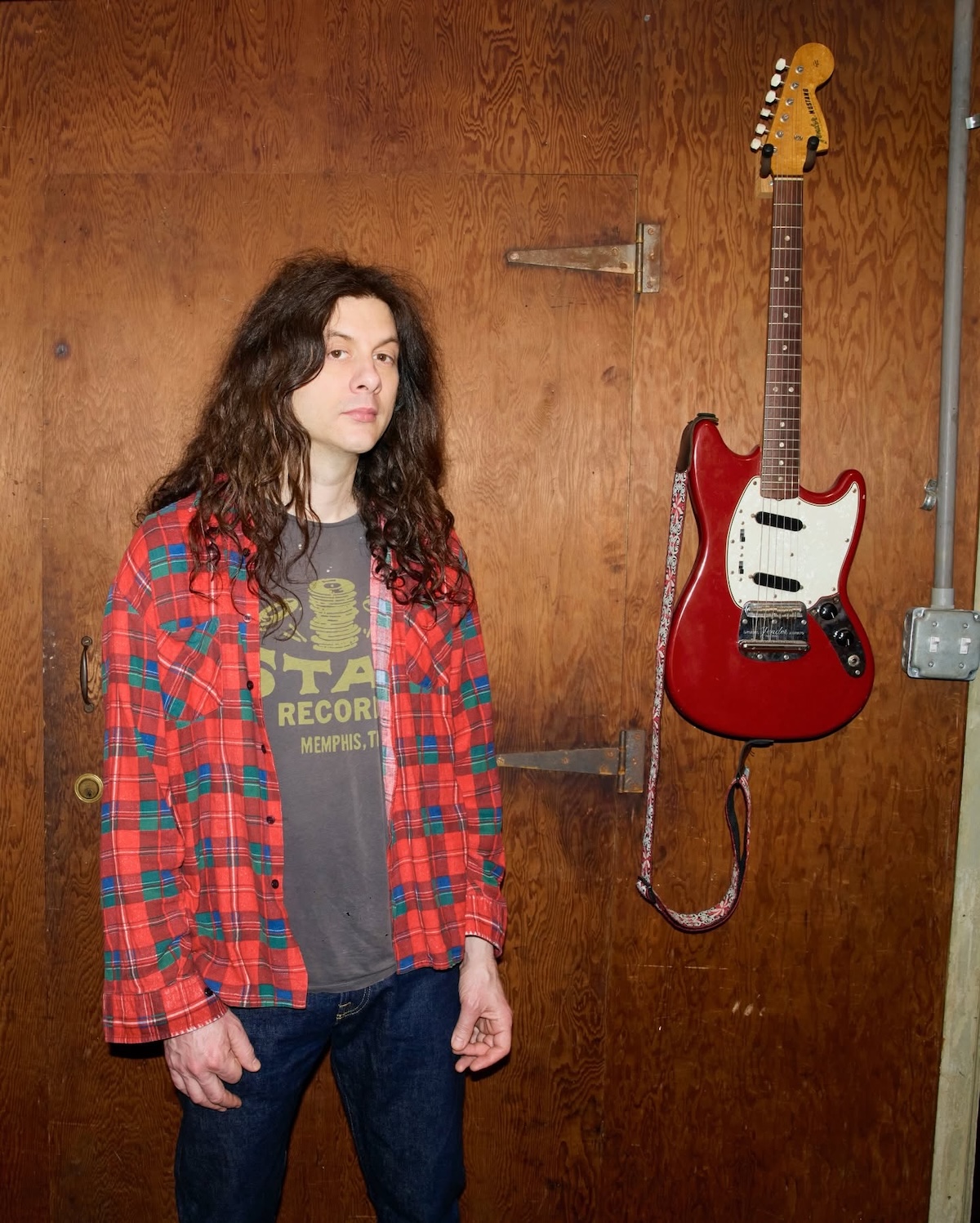Kurt Vile’s Philadelphia’s Been Good To Me Is a Love Letter to the City He Never Left 3 Kurt Vile