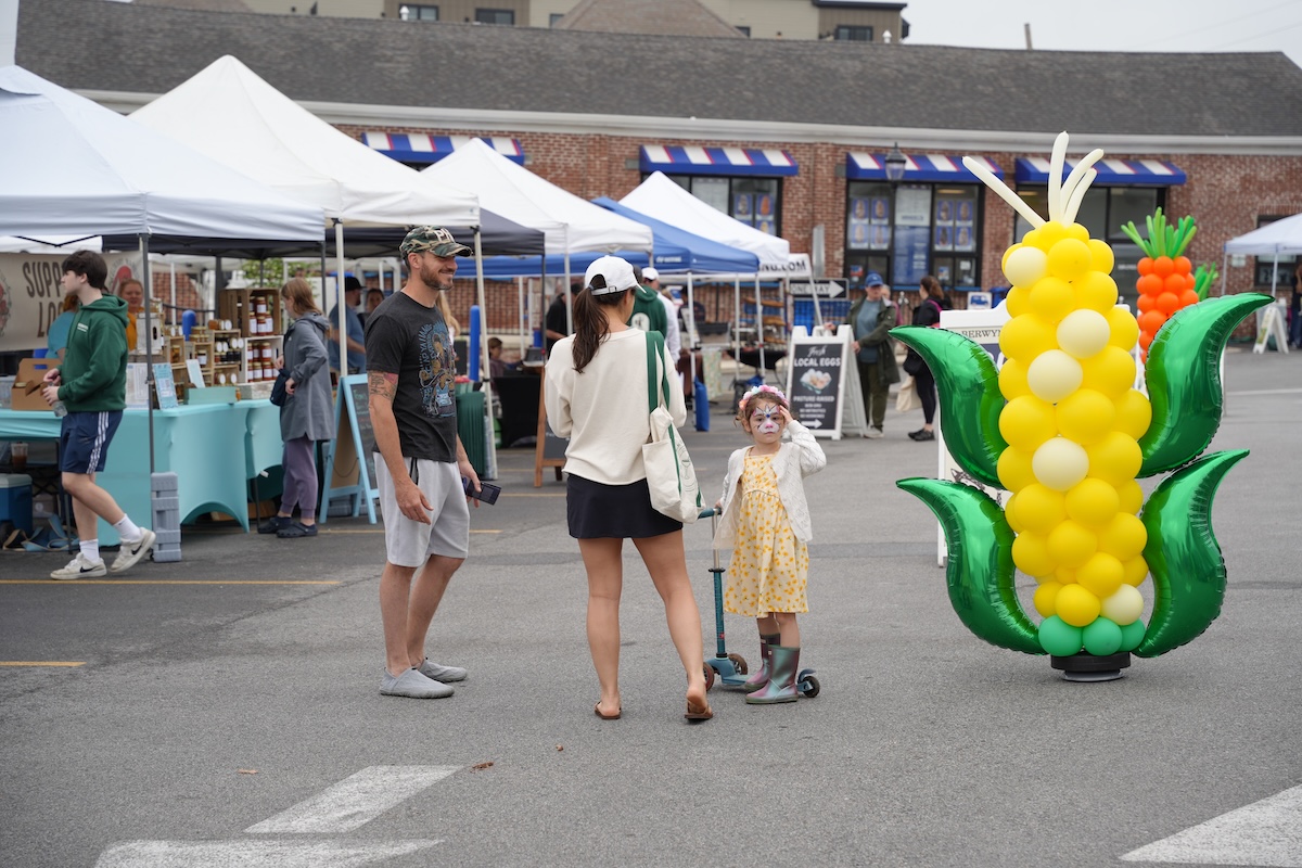 Berwyn Farmers' Market Returns for a Fourth Season, Starting With Tomatopalooza 4 DSC04614