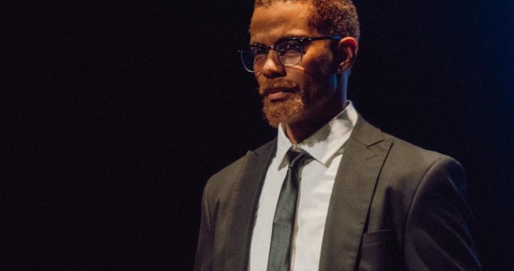 Philadelphia Native Todd Anthony Brings His Sold-Out One-Man Play RED Home to the Independence Seaport Museum