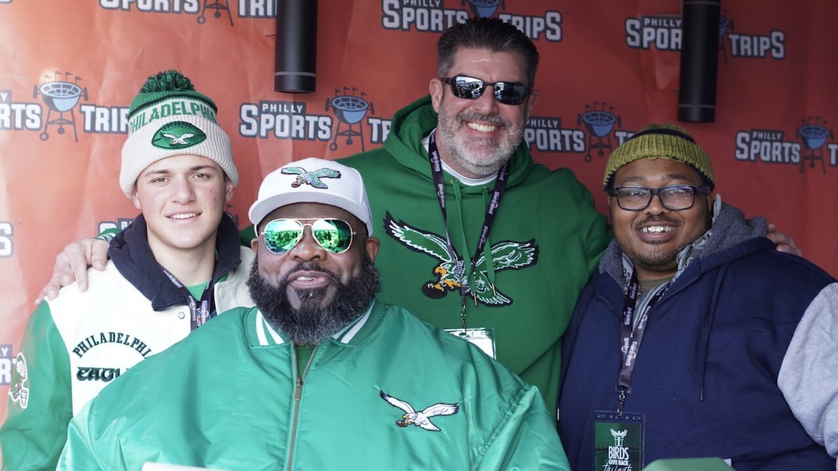 Eagles Watch Parties: Where to Catch Every Game in Philadelphia This Season 7 Yards' Trash Talk IPA, the 6.5% ABV can built around the city's sports fans, is back on shelves and taps wherever Yards sells beer. Co-founder Tom Kehoe said the beer is "made for this city, built on its determination and love for the game."