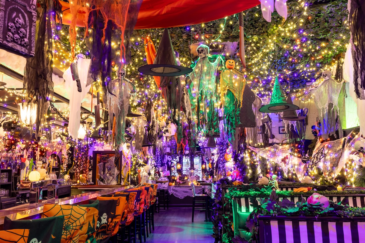 Craftsman Row Saloon's Enchanted Nightmare Turns Old City Into a Haunted Forest 2 The Enchanted Nightmare