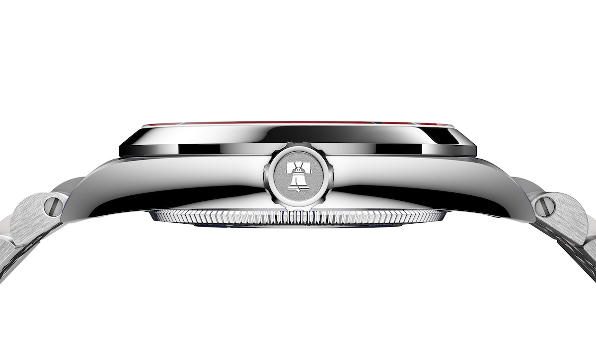 AXIA Time Turns the Philadelphia Marathon Finish Into a $995 Watch 4 AXIA Philadelphia Marathon watch