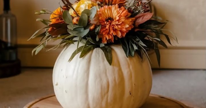 Pumpkins & Prosecco at Harvest Seasonal Grill Turns a Pumpkin Into a Fall Centerpiece